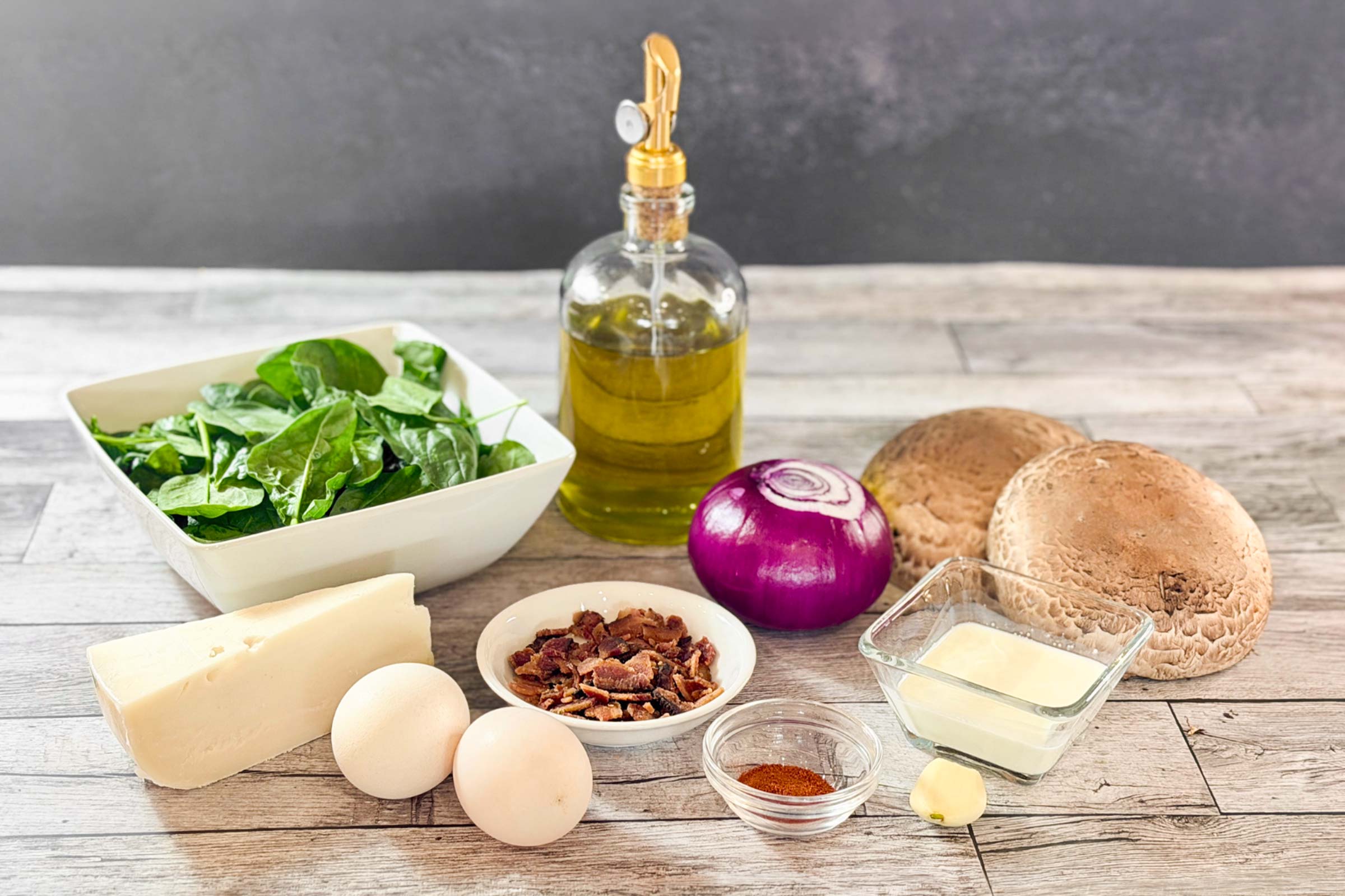 6072355-Breakfast-stuffed-portobellos-ingredients
