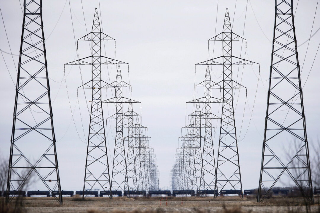 Manitoba Hydro Posts Net Loss of $466 Million