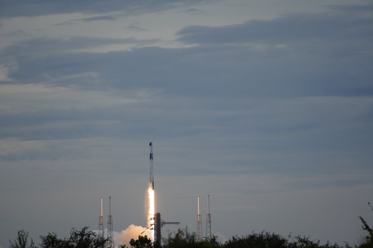 NASA’s SpaceX Crew-13 launched to the International Space Station atop a SpaceX Falcon 9 Dragon from Space Launch Complex 40 at Cape Canaveral Space Force Station, Fla., on Oct. 1, 2026. (T.J. Muscaro/The Epoch Times)