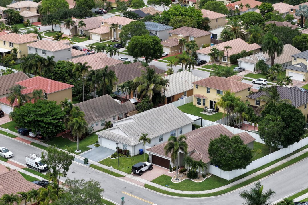 Aging Americans Could Return 14 Million Homes to Market Over Next Decade, Report Says