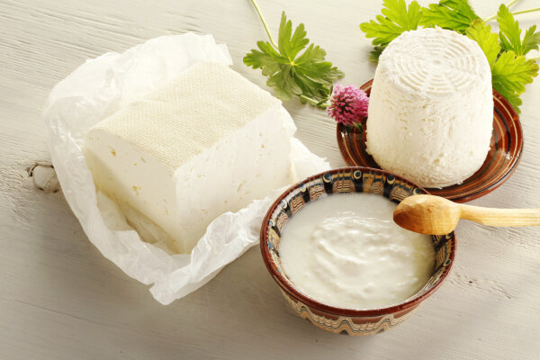Yogurt and Cheese Linked to Lower Risk of Knee Osteoarthritis