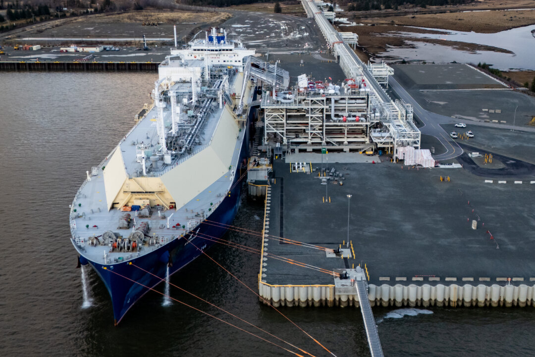 Conservative MP Calls Attention to Partial Chinese Ownership of Canada’s Biggest LNG Company