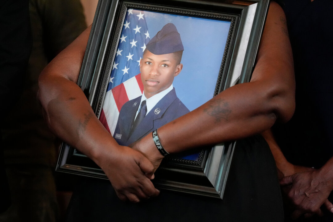 Jury Acquits Former Florida Sheriff’s Deputy in Killing of US Airforce Airman Roger Fortson