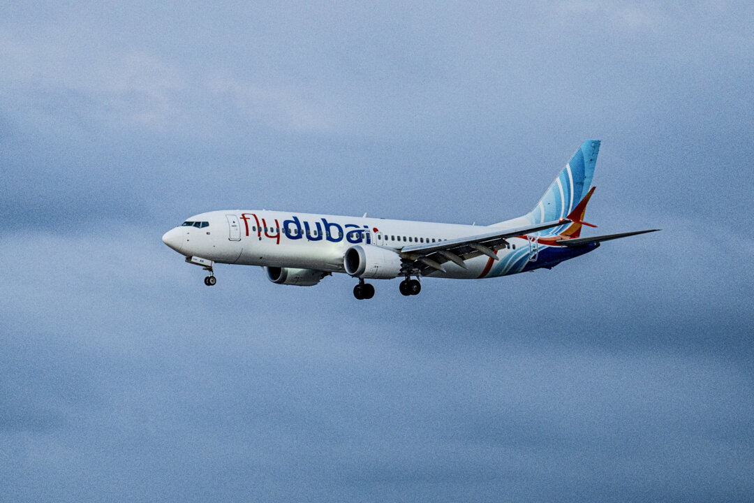 Co-Pilot Used Crash Axe in Attempted Terrorist Attack on Israel-Bound Flight, UAE Says