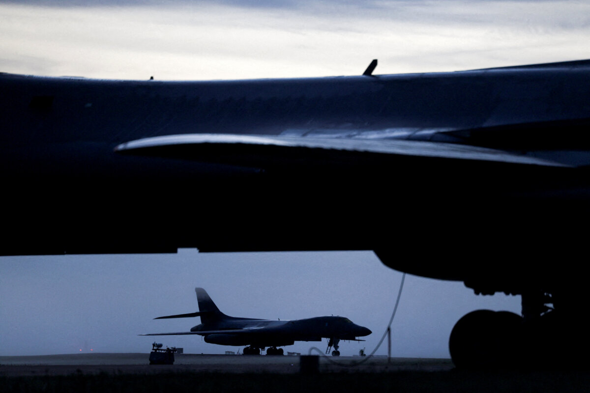 B‑1B Lancer bomber at the RAF Fairford airbase, after police declared a major incident at the base after several men were arrested on suspicion of offences under the Explosives Act, in Fairford, Gloucestershire, Britain, on Sept. 28, 2026. (Toby Shepheard/TPX IMAGES OF THE DAY/Reuters)