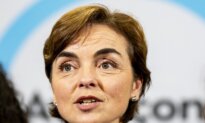 CAQ Leader Christine Fréchette Expresses Regret as Quebec Election Campaign Ends