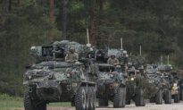 Trump Says He Will ‘Certainly Look at’ Establishing a US Base in Lithuania