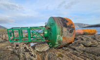 Canadian Buoy Drifts Across Atlantic, Washes up on Shore of Irish Island