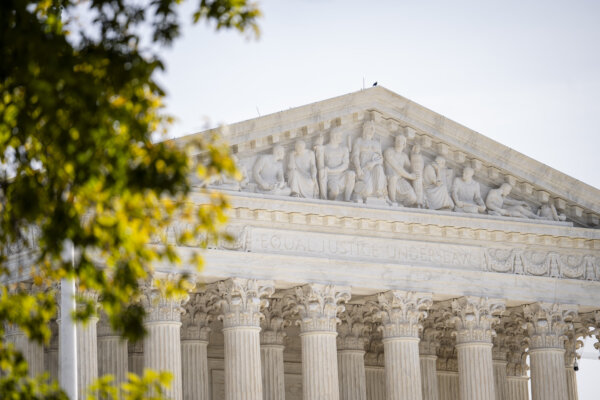 Supreme Court Keeps Cheap Political Ad Rates for Parties Through Midterms
