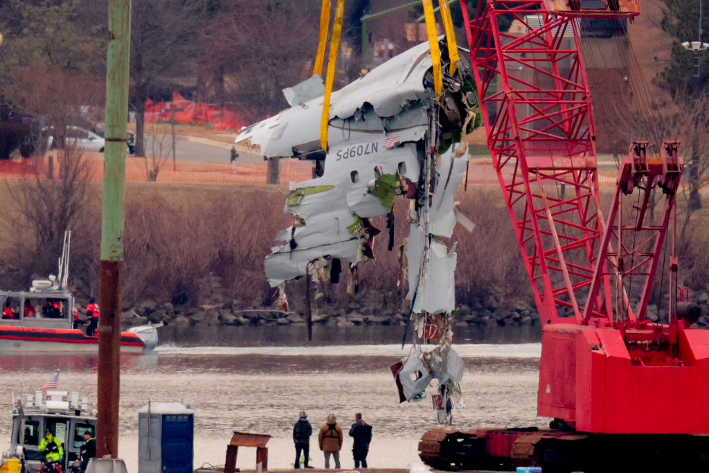 Systemic Failures Led to 2025 Helicopter-Jet Collision That Killed 67: Army Report