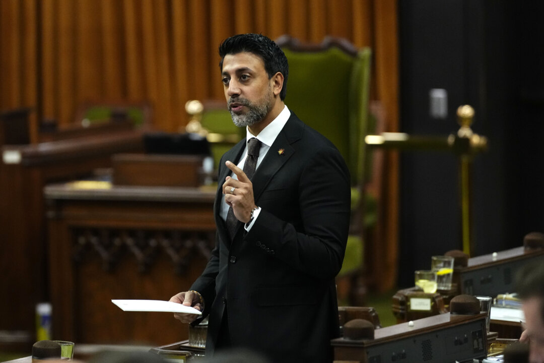 Trade Minister Leading 300-Member Mission to India This Week