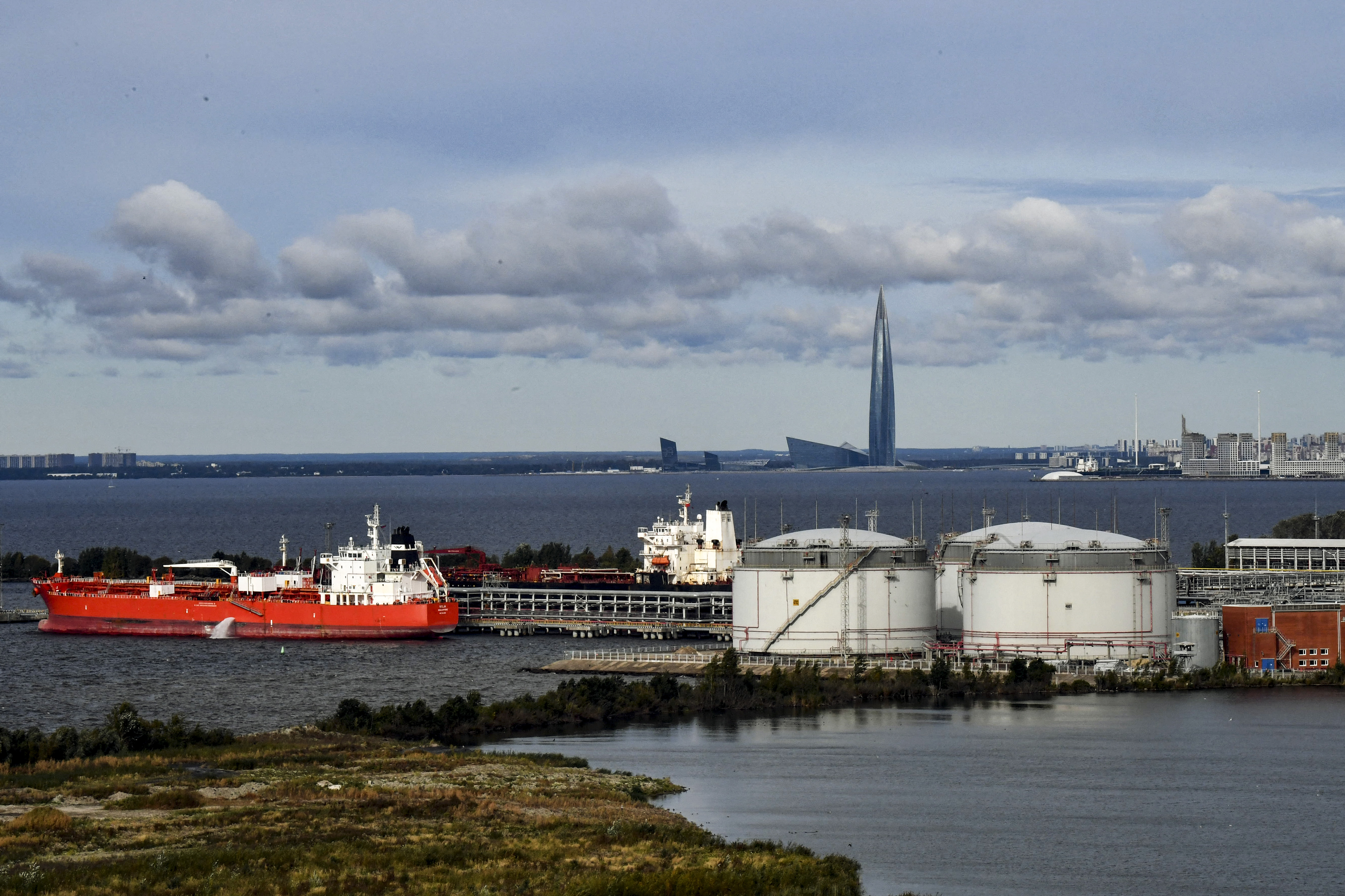 RUSSIA-ECONOMY-OIL