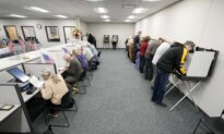 Early Voting Starts in Iowa