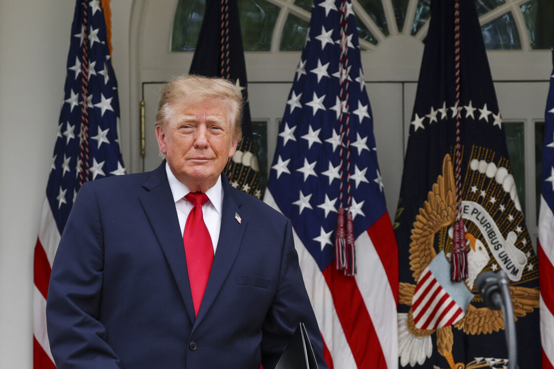 Maine Sen. Collins Says Trump Will Drop Tariffs on Some Canadian Products