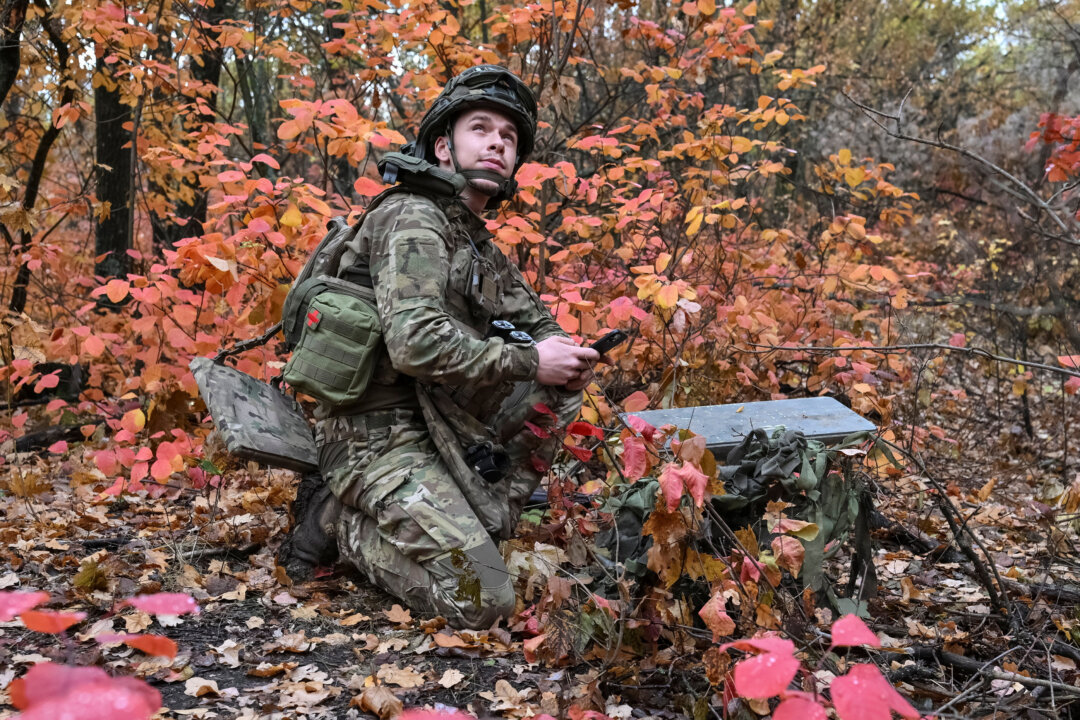Ukraine Says Military-Grade Starlink Service Restored After Experiencing Restrictions