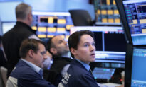 Wall Street Review: Nasdaq Sinks 4.48 Percent as Inflation Fears Hit AI Stocks