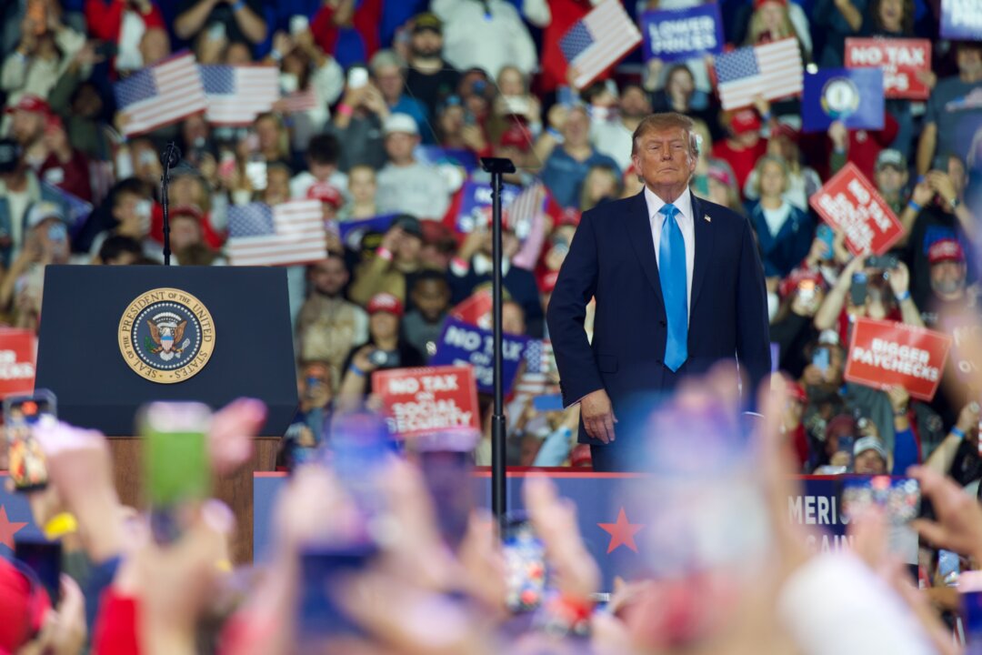 Trump Tempts Kentucky Voters With Conditional $100 Million Pharmaceutical Investment Plan