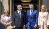Hegseth Meets Netanyahu in Unannounced Israel Visit for Iran Talks