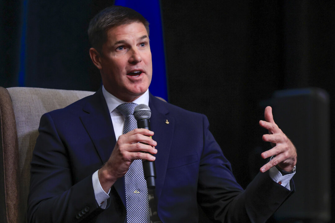 Carney Appoints Astronaut Jeremy Hansen to Advise Government on New Space Strategy