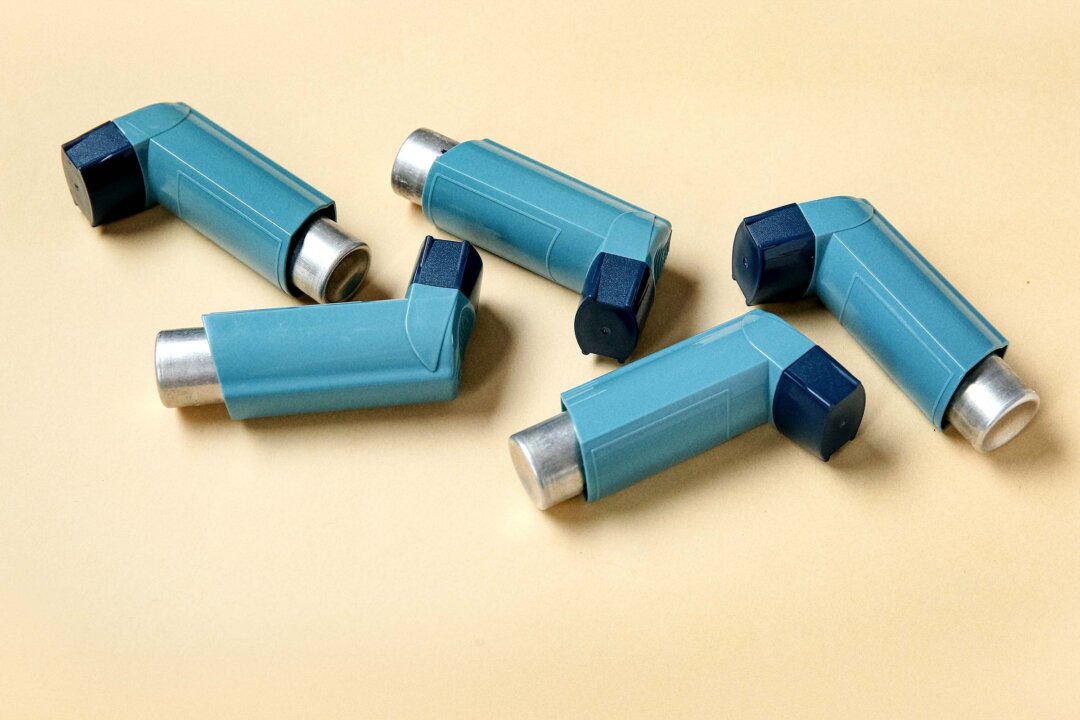 Overuse of Inhalers Linked to Heart Attack Risk in Asthma and COPD Patients