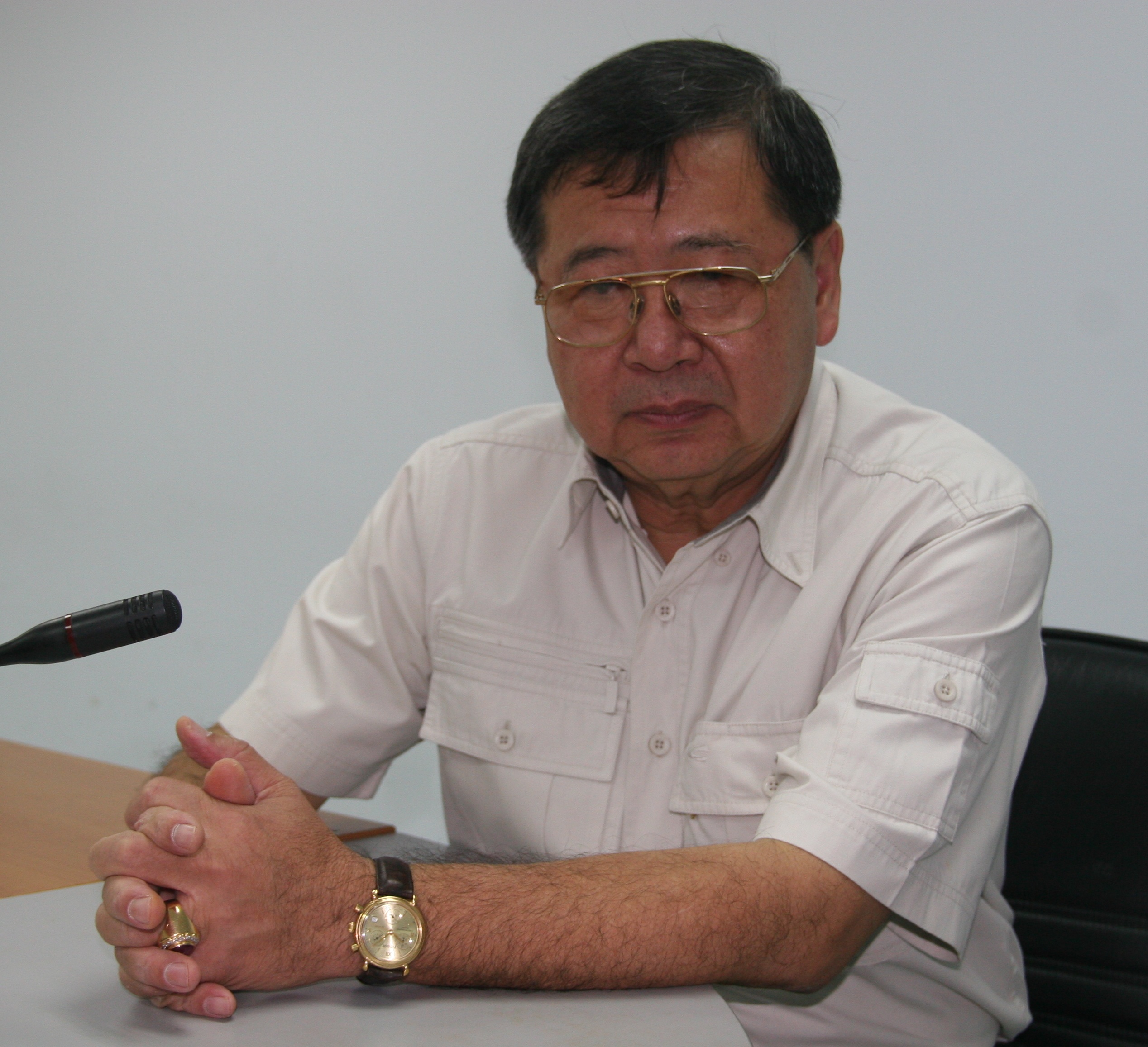 Vasant Panich, Commissioner on the National Human Rights Commission of Thailand (NHRCT). The NHRCT is considering its position concerning the recent arrests of Chinese refugee Falun Gong practitioners by Thai authorities, for peacefully protesting in front of the Chinese Embassy in Bangkok. (The Epoch Times)
