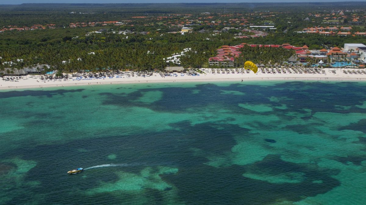 General manager Erica Lopez told CNN the hotel has decided to remove liquor dispensers