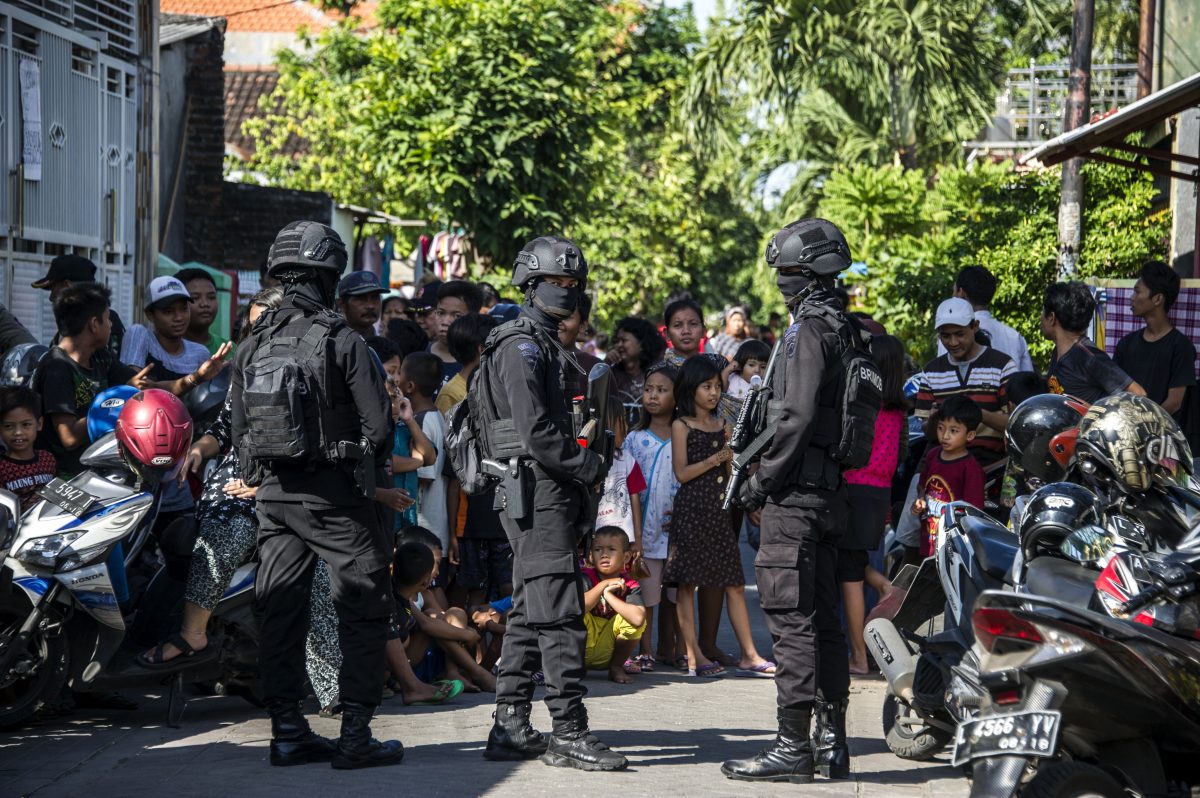 Indonesian Police Arrest Leader Of Network With Ties To Al-qaeda