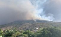 Volcano Erupts on Italian Island of Stromboli, Kills 1 Person