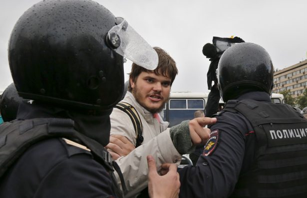 Moscow Police Detain More Than 800 At Protest Monitor Says