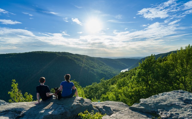 The Cheat River Canyon from Raven Rock in Coopers Rock State Forest West Virginia. (Steve Heap/Shutterstock)