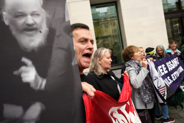 Supporters of the WikiLeaks founder Julian Assange