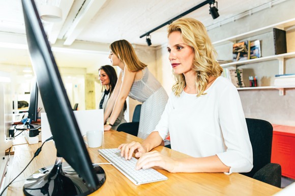 Focusing on a single task at a time is the way to be most productive. (nd3000/shutterstock)